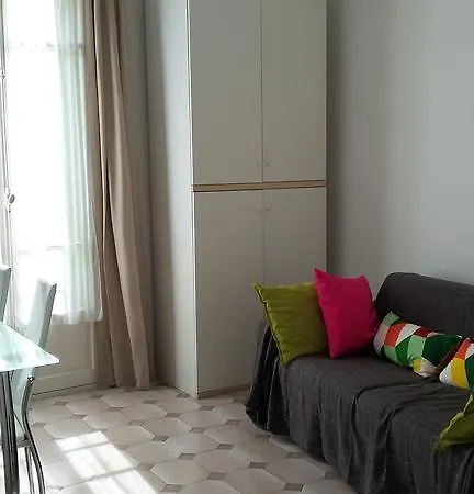 Apartment Joya *